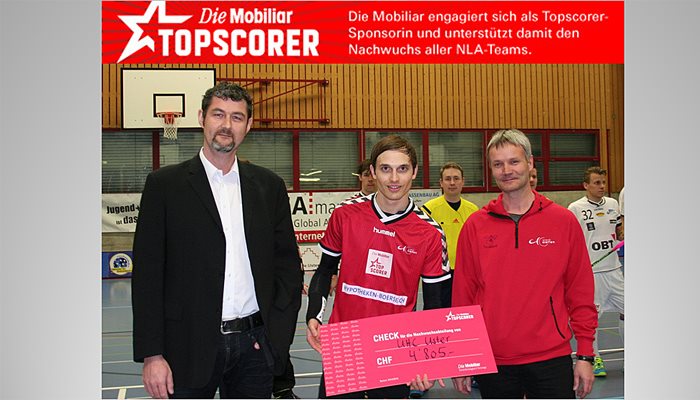 Checkübergabe an unseren Mobiliar Topscorer Checkübergabe an unseren Mobiliar Topscorer
